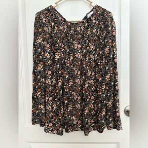 Floral Black Brown Color J. Jill Size M Women’s  Top